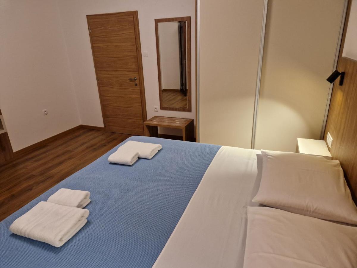 Apartments Cerovic Malinska Zewnętrze zdjęcie