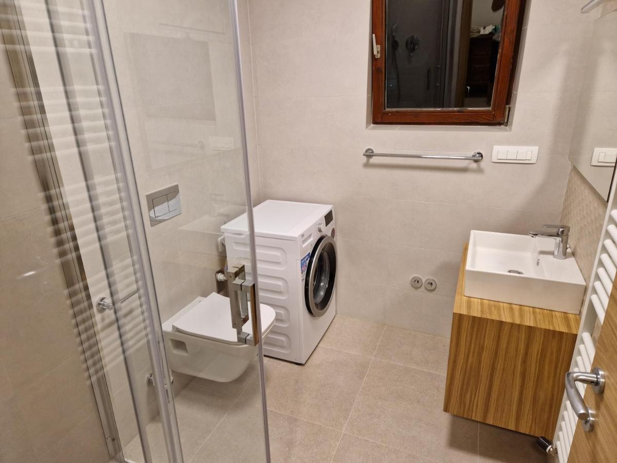 Apartments Cerovic Malinska Zewnętrze zdjęcie