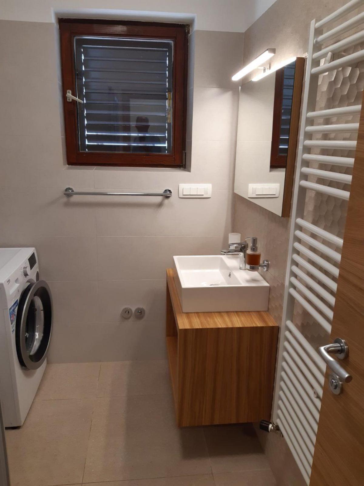 Apartments Cerovic Malinska Zewnętrze zdjęcie