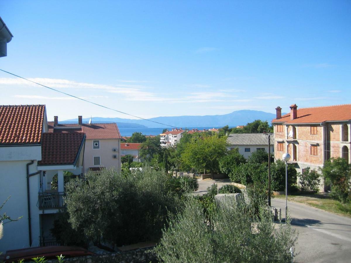 Apartments Cerovic Malinska Zewnętrze zdjęcie